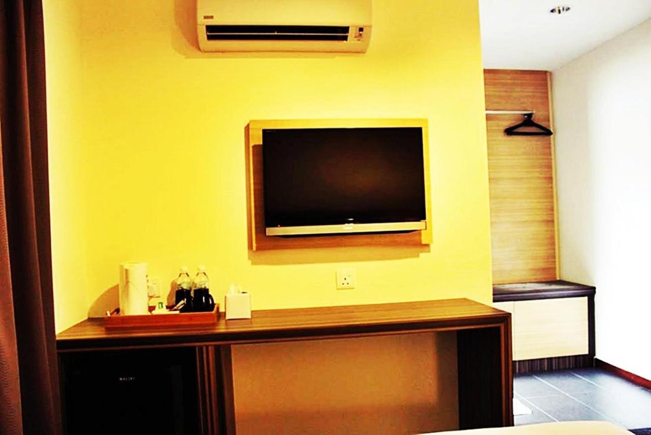 Hotel Sara's Inn, Shah Alam Bagian luar foto